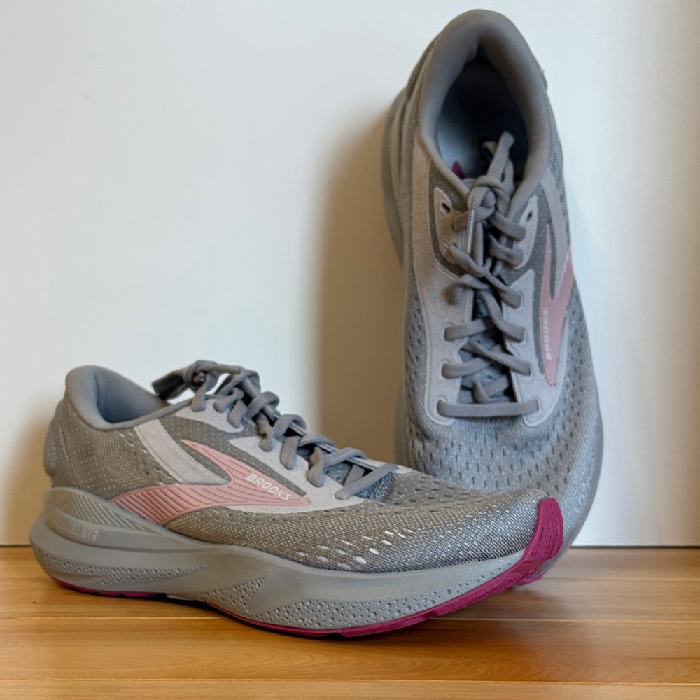 Brooks Women’s Adrenaline 24 GTS